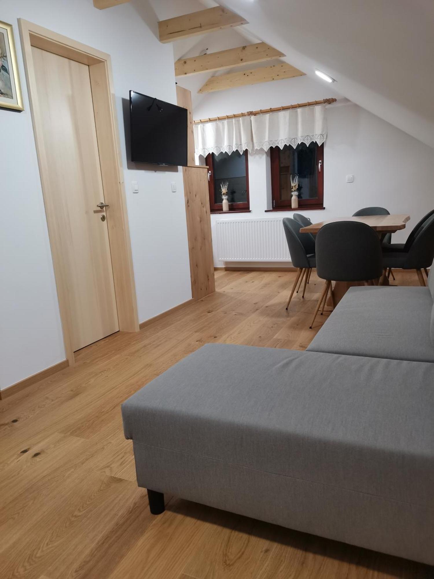 Turisticna Kmetija Zgornji Zavratnik Hotel Luče Buitenkant foto