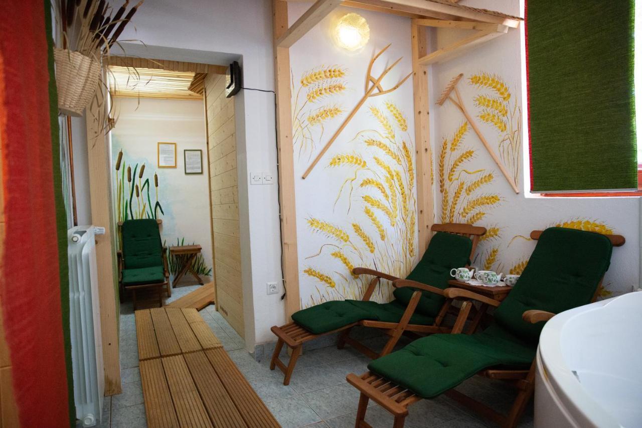 Turisticna Kmetija Zgornji Zavratnik Hotel Luče Buitenkant foto